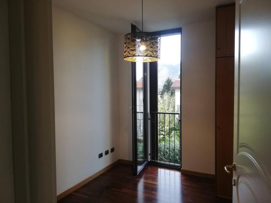 La Casa Di David Lägenhet Como Exteriör bild